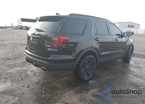 2016 Ford Explorer Sport z USA, uszkodzony, nr VIN 1FM5K8GT1GGD11027